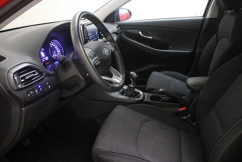 Hyundai i30 1.0 TGDI Klass LR 48V 120