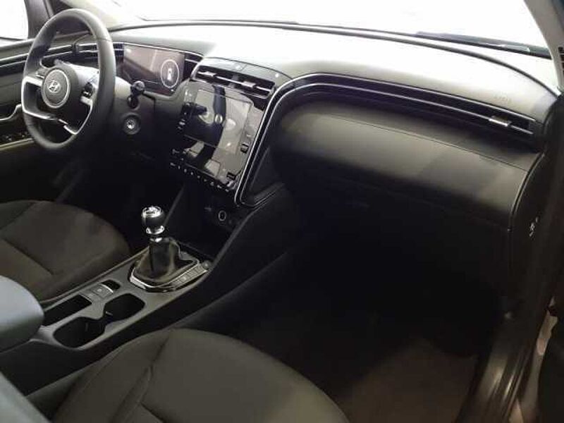 Hyundai Tucson 1.6 TGDI 48V Maxx Sky 4x2