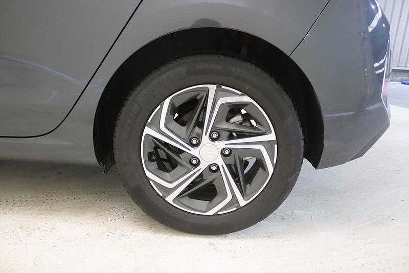 Hyundai i30 1.0 TGDI Klass LR 48V 120